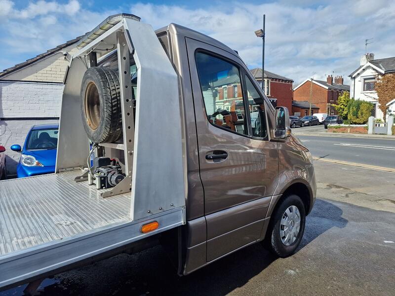 MERCEDES-BENZ SPRINTER