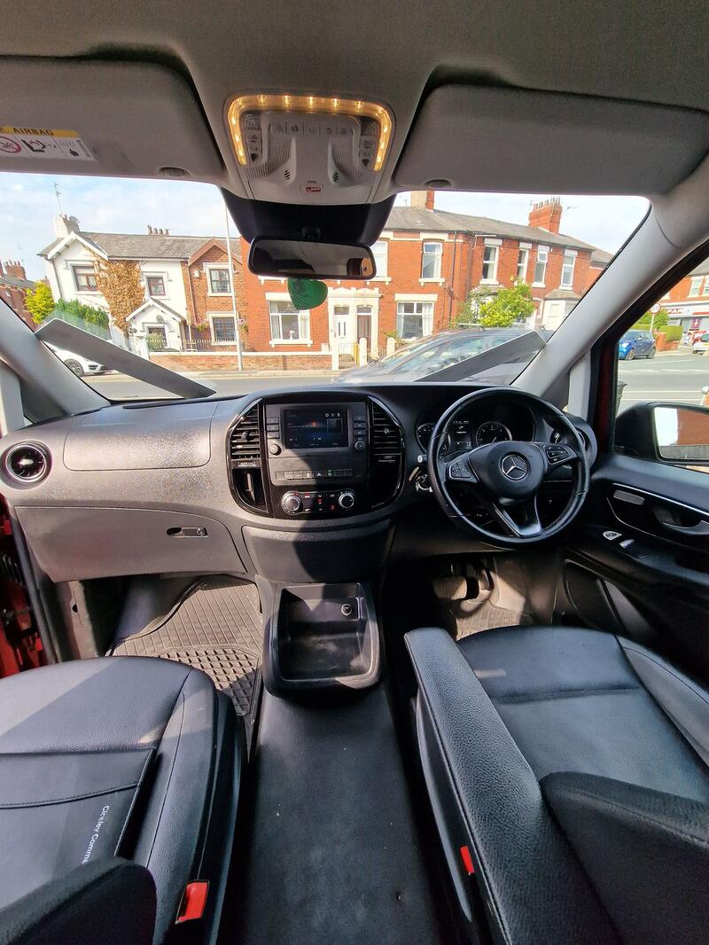 MERCEDES-BENZ VITO