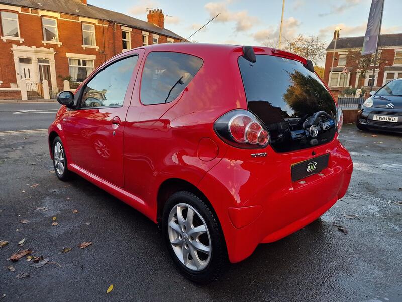 TOYOTA AYGO