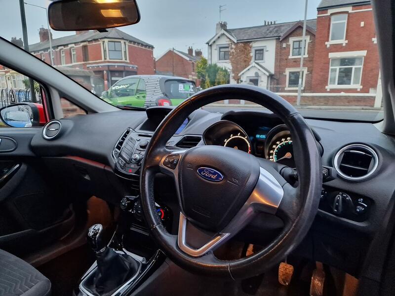 FORD FIESTA