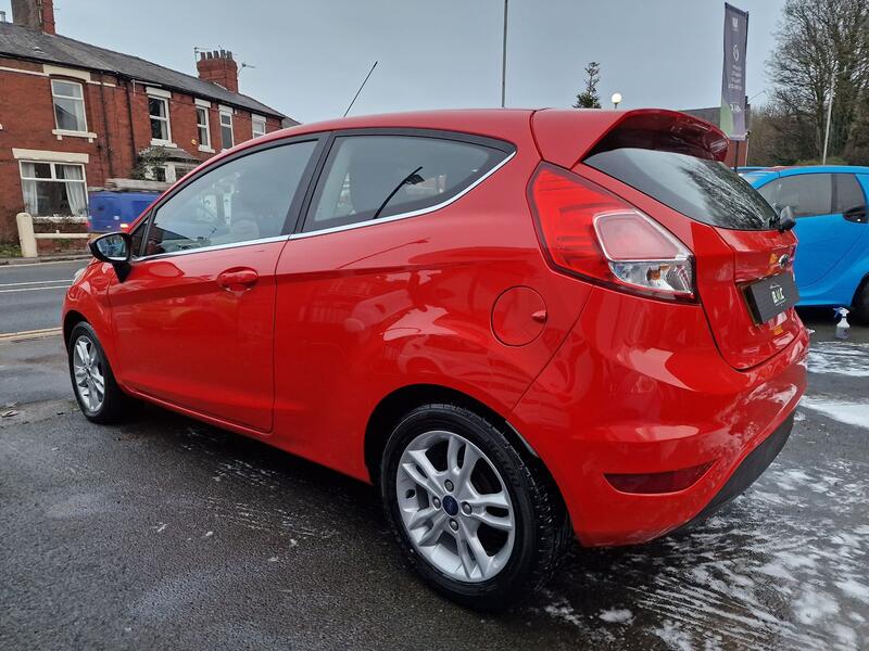 FORD FIESTA