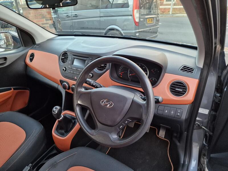 HYUNDAI I10