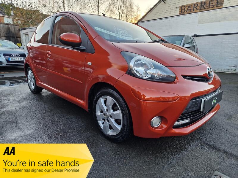 TOYOTA AYGO 1.0 VVT-i Fire