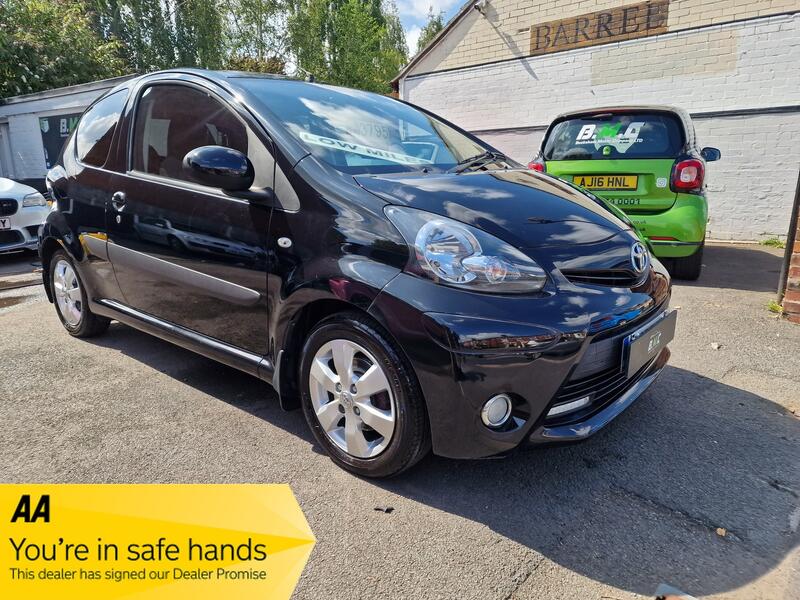 TOYOTA AYGO 1.0 VVT-i Fire